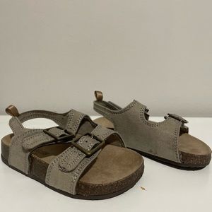 Oshkosh B’gosh taupe sandals toddler size 8M